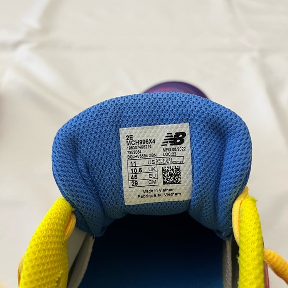 Men’s New Balance 996 x4.5. These shoes are in Like New Condition. - Picture 6 of 6